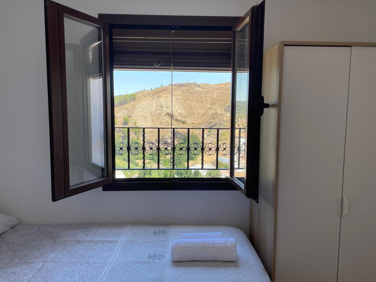 Casa Vacacional Alcazabilla Holiday home *
