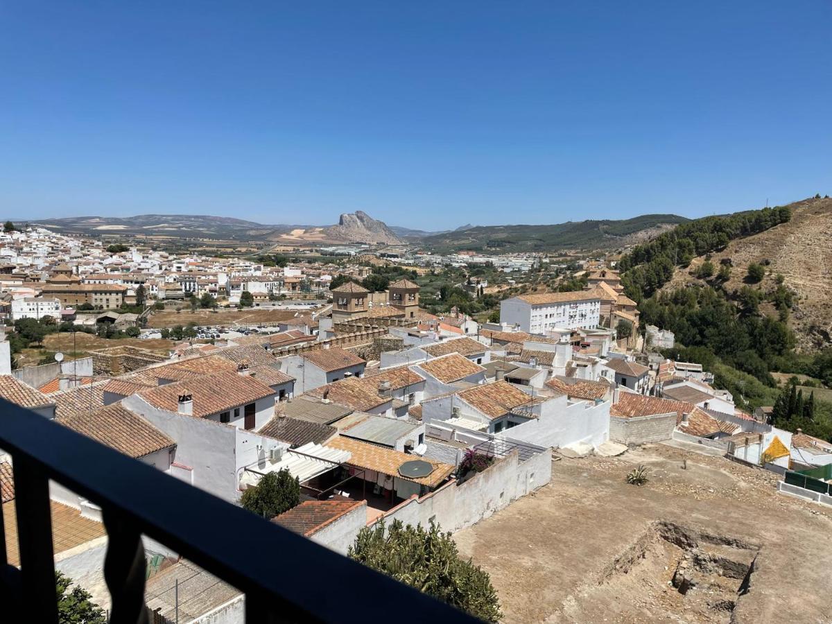 Casa Vacacional Alcazabilla Holiday home *